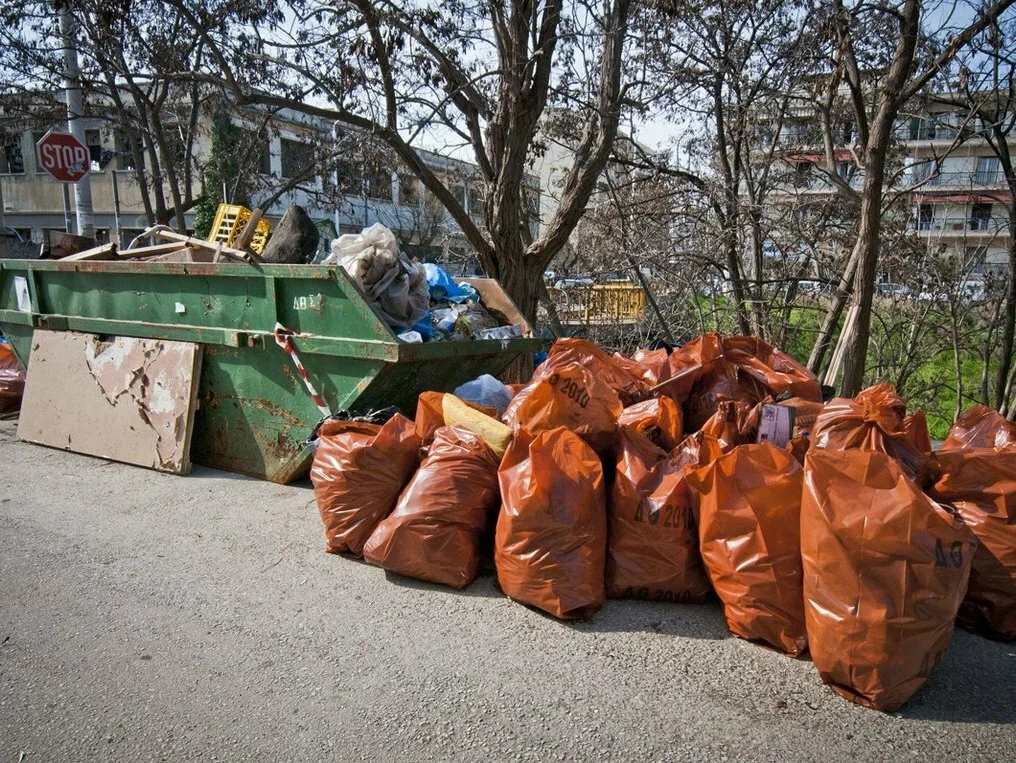 Круглосуточный вывоз мусора в Воронеже в октябре