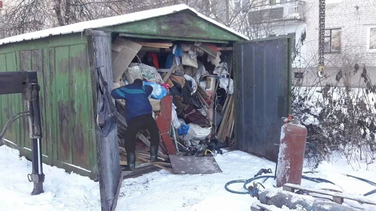 Вывоз мусора из гаража с гарантией чистоты в Воронеже в октябре